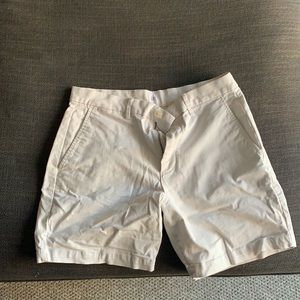 GAP Men’s Shorts - 31 W 7 inch inseam